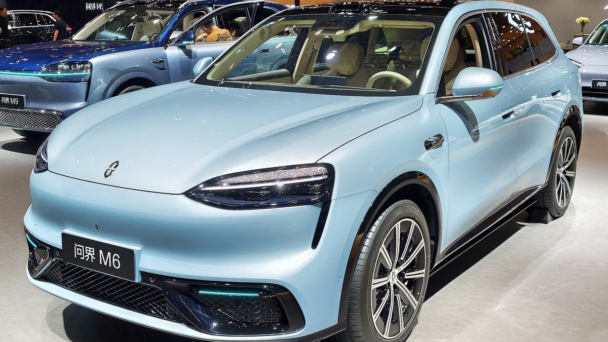 Aito M6 — SUV (BEV)