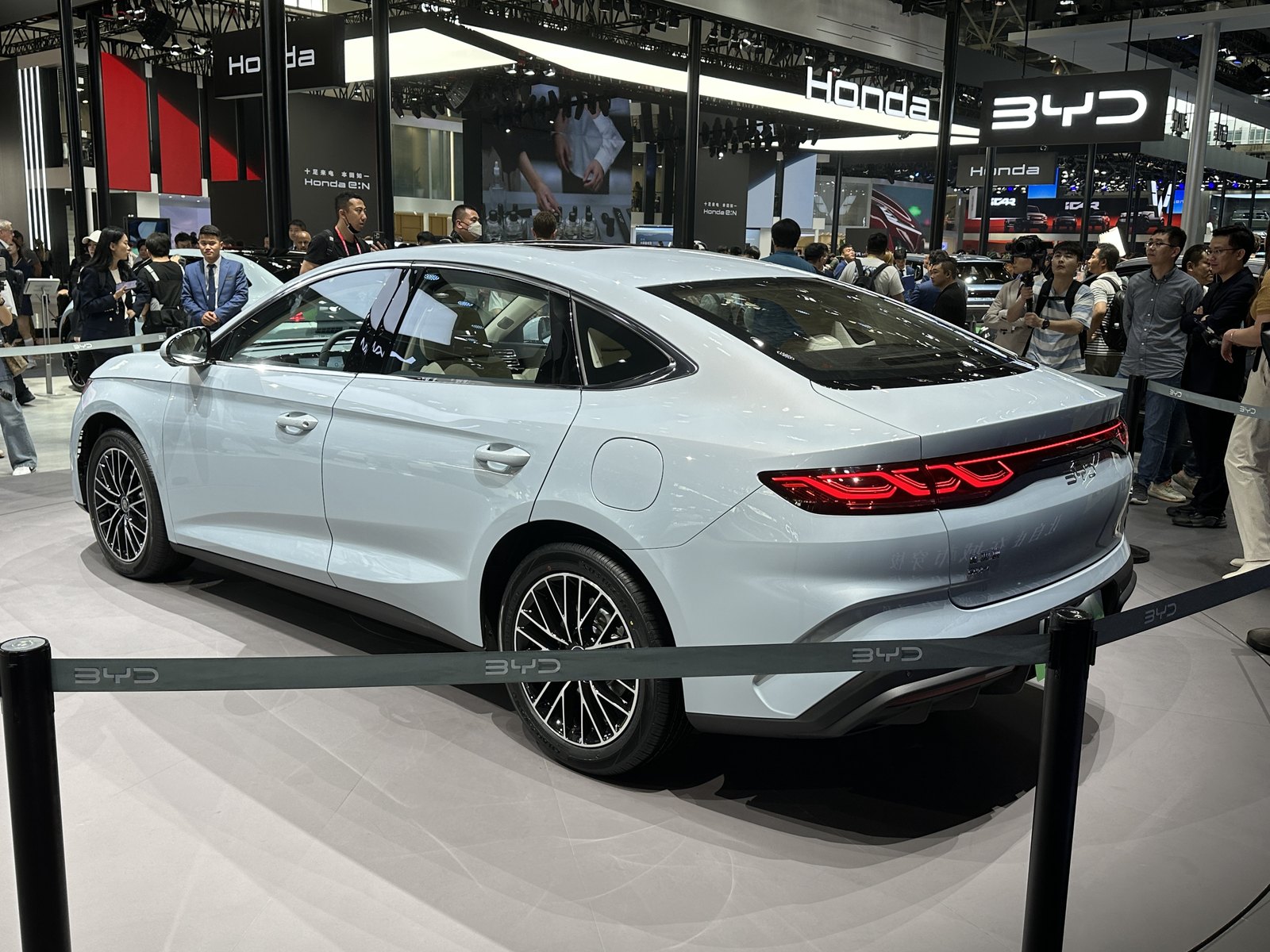 BYD Qin — Sedan (BEV)