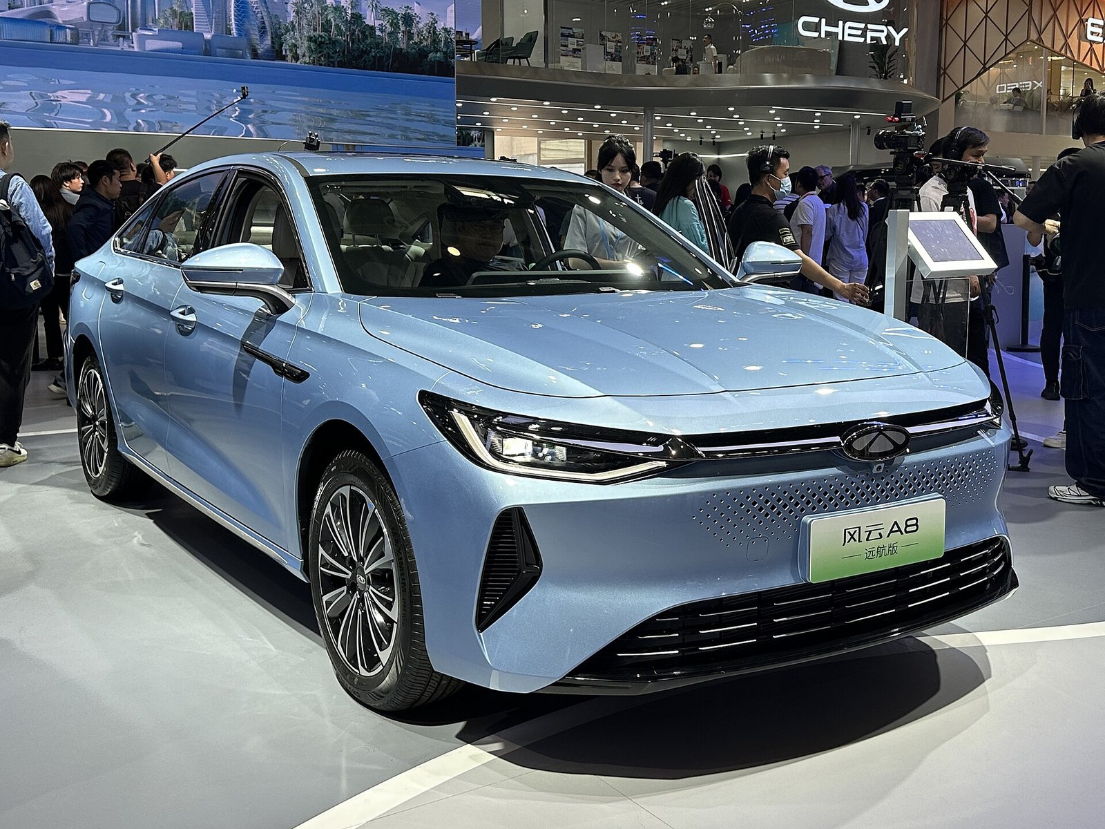 Chery Fulwin A8 — SUV (PHEV)