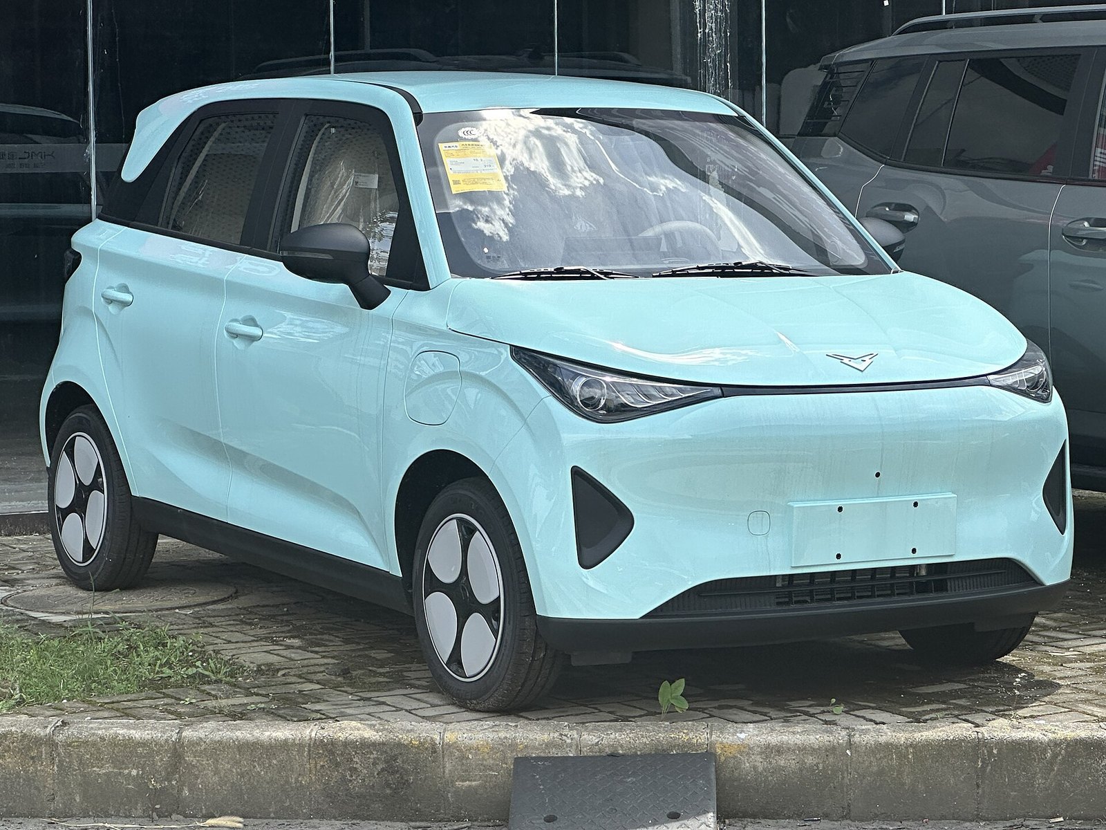 Kaiyi Shiyue Max — Cowin Hatchback (BEV)