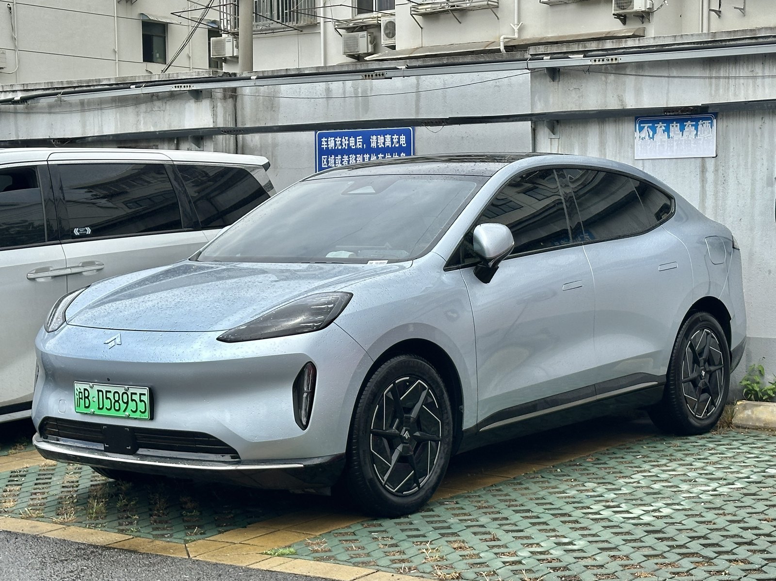 Hyptec HT — SUV (BEV)