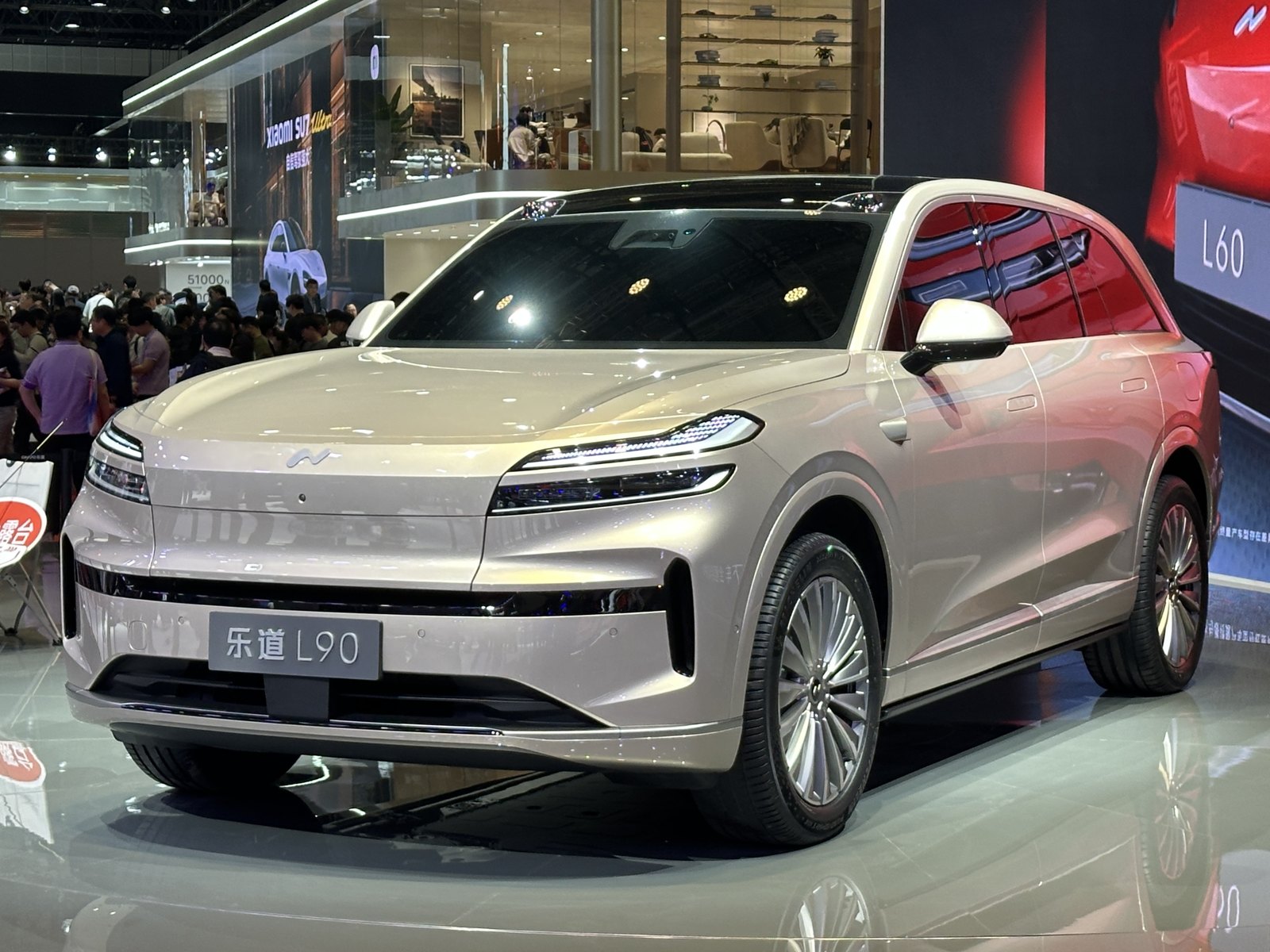 Onvo L90 — SUV (BEV)